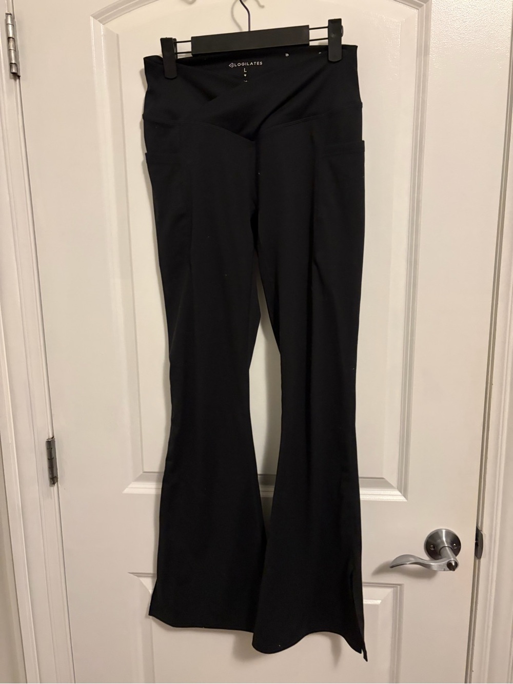 Blogilates Black Flared Yoga Pants with Pockets